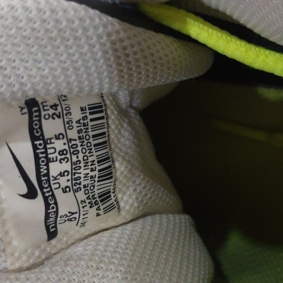 Nike Rare Dunk Mid Grey and neon green Youth size 6 - Picture 4 of 9